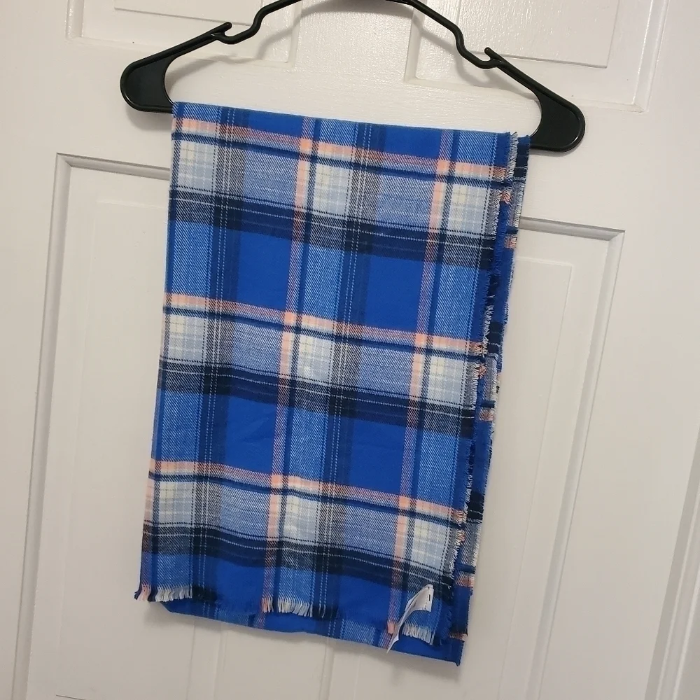 GAP plaid wrap
